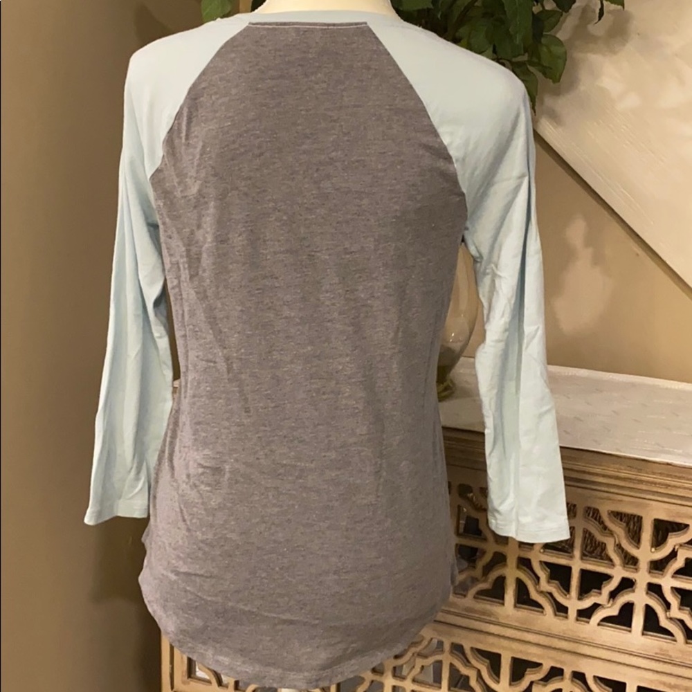 PINK Victoria’s Secret Shirt - Picture 4 of 5
